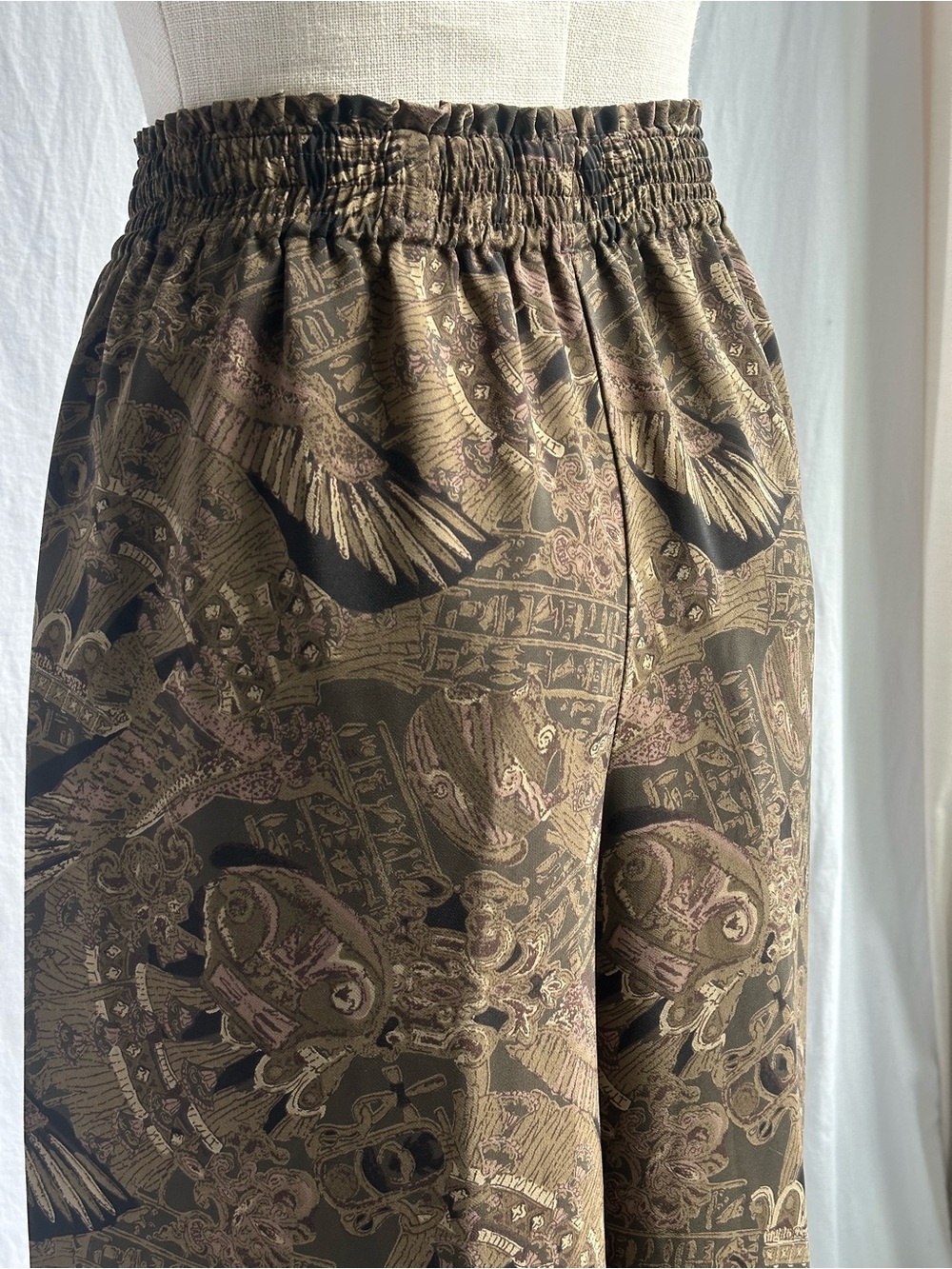 SOLD Vintage Abstract Print Cropped Wide Leg Culotte Pants High Waist | Size M - Picture 7 of 9